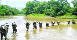 খাগড়াছড়ির পানছড়ির দুর্গম গ্রামে ত্রাণ বিতরণ করেছে সেনাবাহিনী খাগড়াছড়ির পানছড়ির দুর্গম গ্রামে ত্রাণ বিতরণ করেছে সেনাবাহিনী